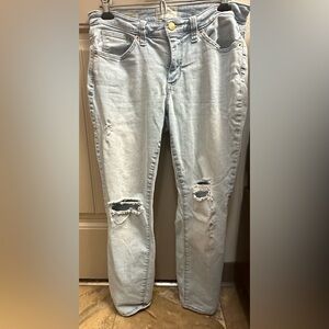 Universal Thread mid rise curvy skinny 8/29s